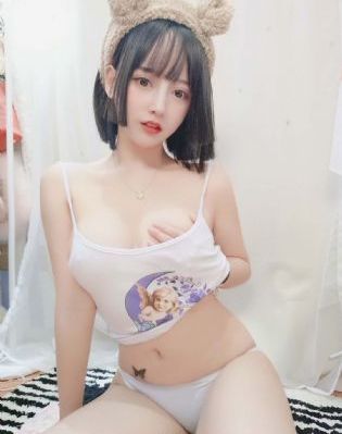 一楼一鬼