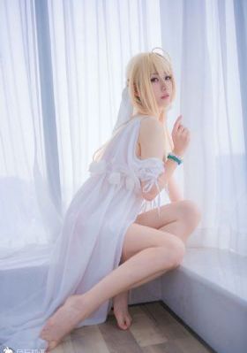 三人弄娇妻高潮3p