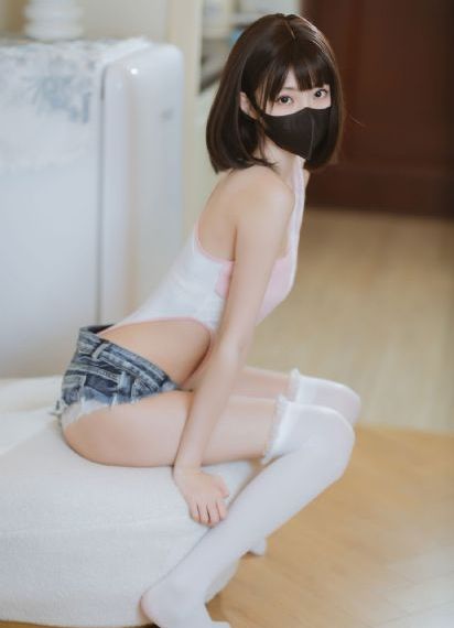 美丽的丽莎1980意大利语