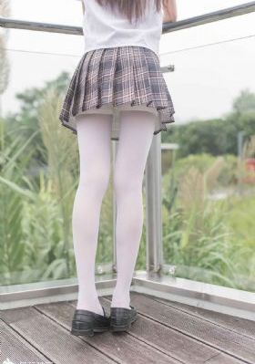 动漫美女www网站免费看动漫