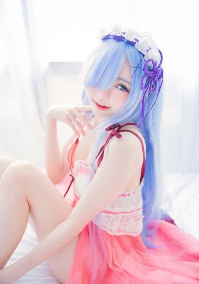 春朝烂熳海棠红