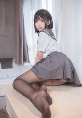 麦丽丝梦游辣境在线观看